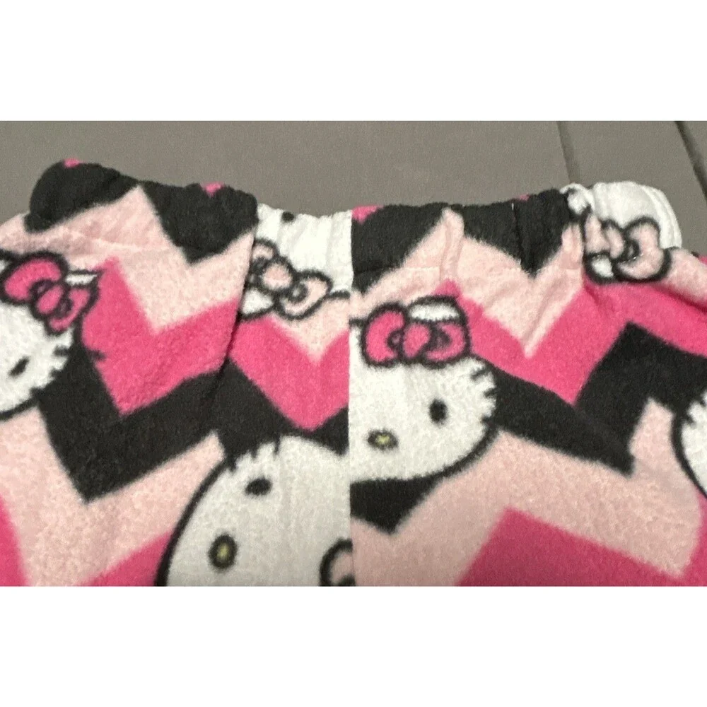 Hello Kitty Girls Size 10. 2-Piece 100% Pajama Set, Long Sleeve